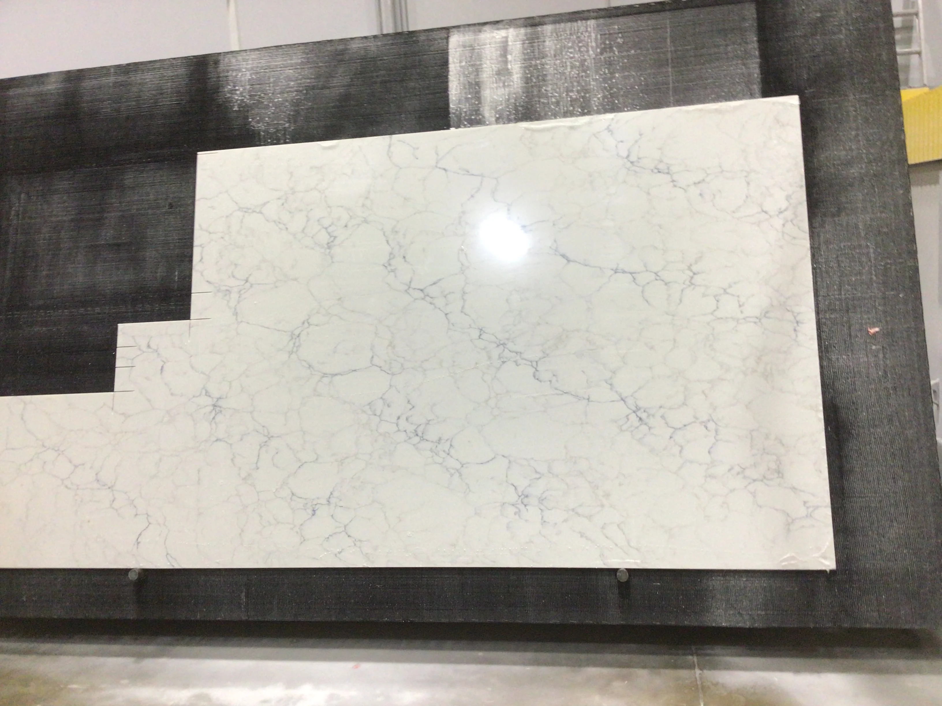 Calacatta Azulean remnant